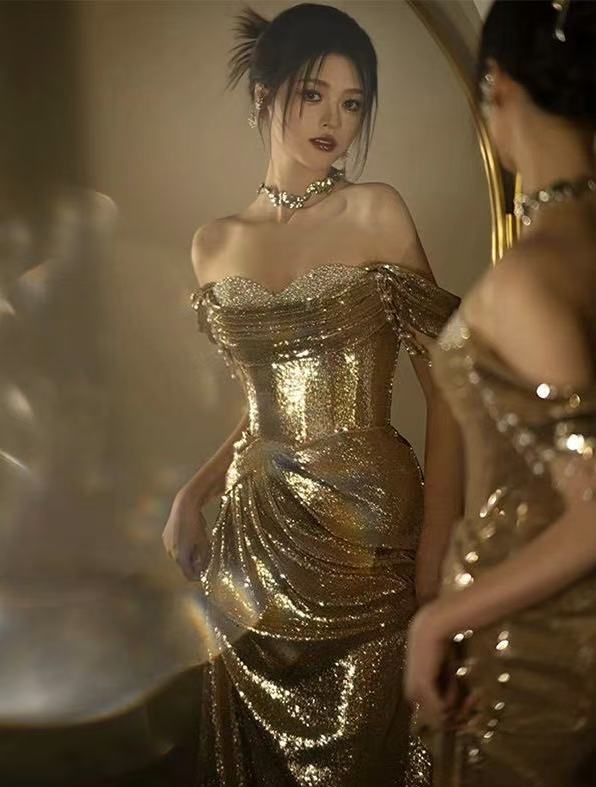 新品未使用】ゴールドプリントロングマーメ イドキャミドレス